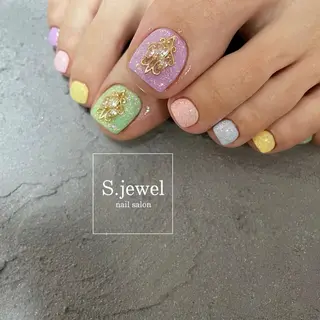ネイル S. JEWELのネイルデザイン