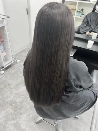 カラー C'LD Hair トモヤのヘアスタイル