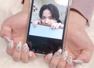 ネイル MoonNail ユリ🌸のネイルデザイン
