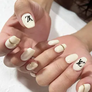 ネイル 吉村 優子のネイルデザイン