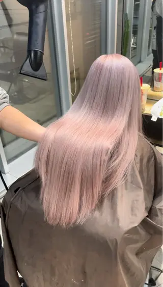 セミロング カラー パーマ ヘアアレンジ ブリーチカラー🤍 颯馬🐈‍⬛のヘアスタイル