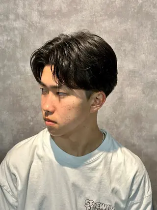 ショート 緒方 翔英のヘアスタイル