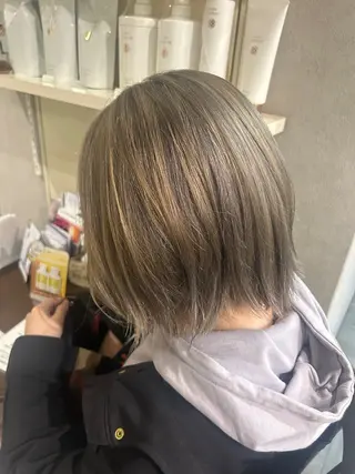 ミディアム enn 髪質改善🩷 曽根依咲のヘアスタイル