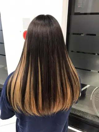 セミロング カラー あらげ 🌈推しカラー🌈ᵕのヘアスタイル