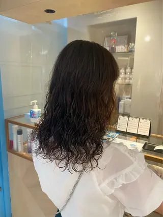 セミロング 久野紗愛 【髪質改善　艶髪】のヘアスタイル
