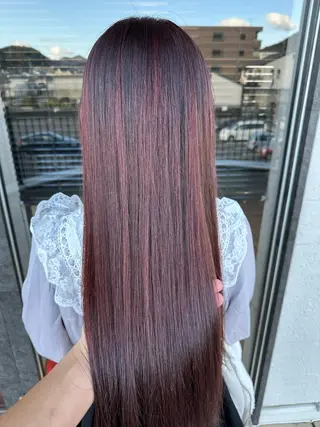 ロング カラー 鵜飼 真伍のヘアスタイル