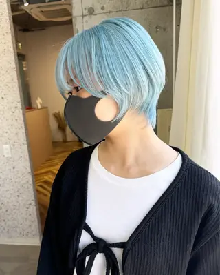 ショート カラー ヘアアレンジ lani ブリーチ /ダブルカラーのヘアスタイル