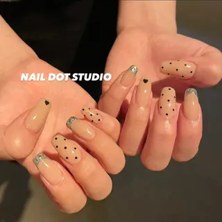 ネイル NAIL DOT STUDIO堺筋本町のネイルデザイン