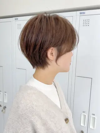 ショート view NAGOYA所属・あゆ/縮毛 矯正/透明感カラーのヘアスタイル
