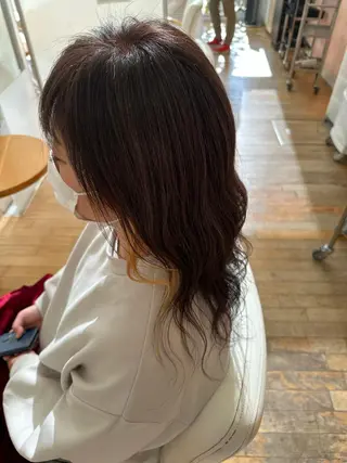 カラー 山本 瑠華のヘアスタイル