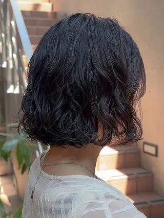 ミディアム カラー パーマ 大橋 芽衣のヘアスタイル