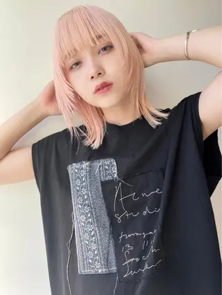 セミロング 💥ウルフカット デザインあんな💥のヘアスタイル