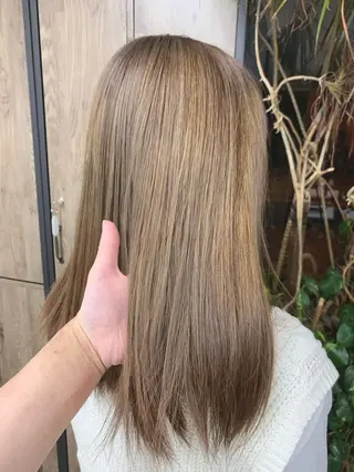 カラー 🌷かわばた めい🌷のヘアスタイル