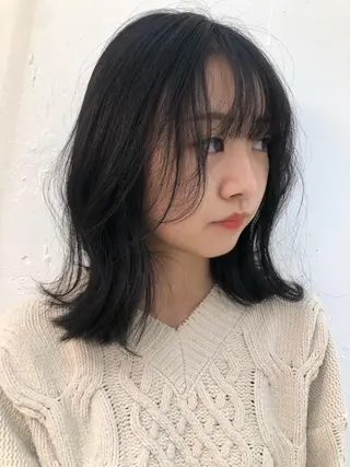 カラー ブリーチカラー🎀 韓国風/寺門美優のヘアスタイル