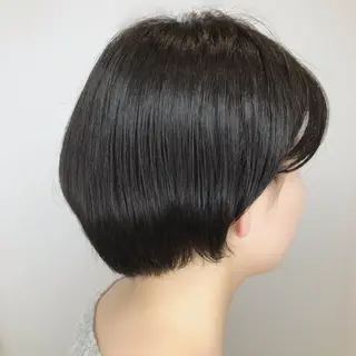 ショート カラー 上田 篤史のヘアスタイル