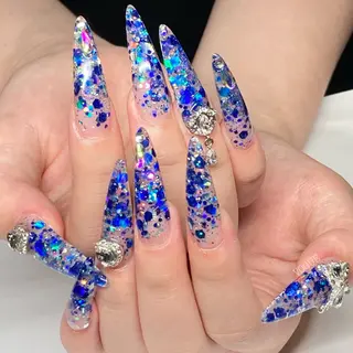 ネイル VOGUE ×SWANのネイルデザイン