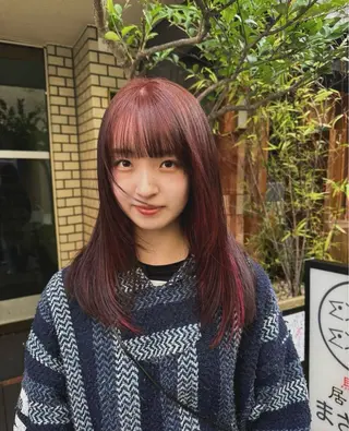 ロング udaハイトーン /ボブ/レイヤーのヘアスタイル