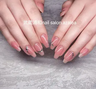 ネイル R inのネイルデザイン