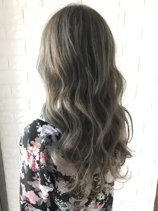 セミロング カラー エイジングケア特化 美容師✂️山崎竜二のヘアスタイル