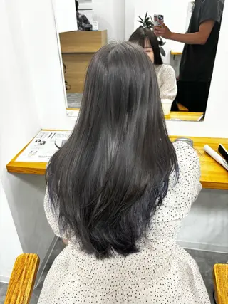 セミロング Lino by hoNuaのヘアスタイル