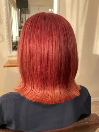 カラー 松井 優佳のヘアスタイル