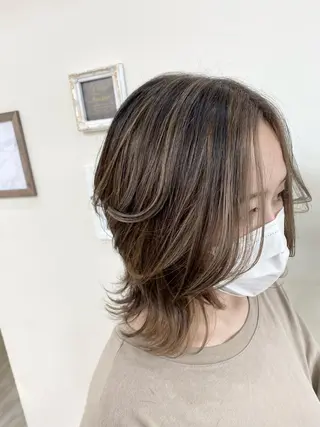 カラー SALOWIN栄 高須大貴のヘアスタイル