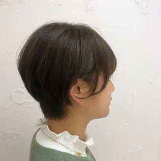 ショート 顔周りの垢抜けヘア 立山愛梨のヘアスタイル