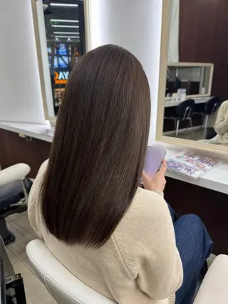 カラー 大橋 由莉子のヘアスタイル