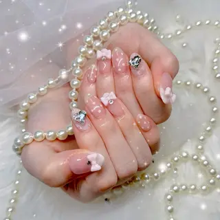 ネイル パーツ全部¥110 サロンミミのネイルデザイン