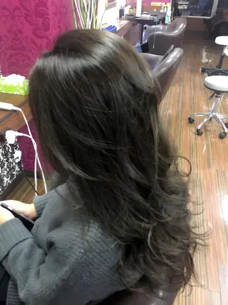 ショート ミディアム セミロング ロング カラー 吉本 yoshimotoのヘアスタイル