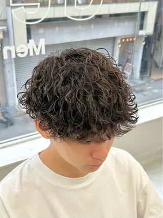ミディアム パーマ メンズ 🏁メンズパーマ/ RYOYAのヘアスタイル