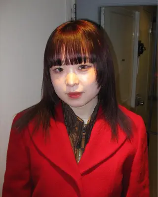 ミディアム カラー 今井 香奈恵のヘアスタイル