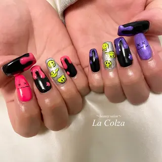 ネイル La Colzaのネイルデザイン