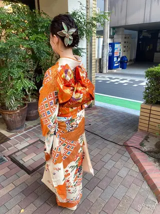ミディアム 早稲田 千尋のヘアスタイル