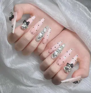 ネイル Lee Nailsのネイルデザイン