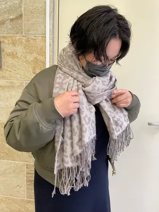 ショート カラー オカモト ミユウのヘアスタイル