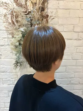ショート カラー Sena 🩶 cloe 三軒茶屋のヘアスタイル