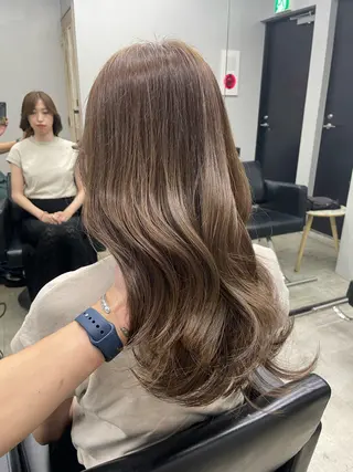 ロング カラー 新宿/韓国ヘア/ 髪質改善ストレートのヘアスタイル