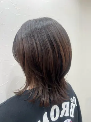 ミディアム 疋田 伽菜子のヘアスタイル