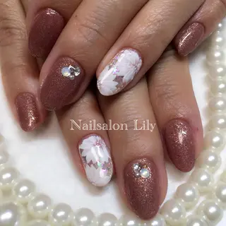 ネイル Lily*nail 🌻Mii🌻のネイルデザイン