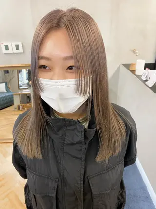 セミロング デザインカラー/ボブ ブリーチカラー/ユリのヘアスタイル