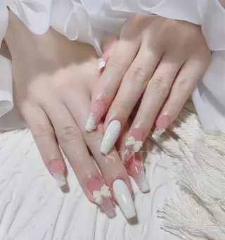 ネイル AKIKO ネイルサロンのネイルデザイン