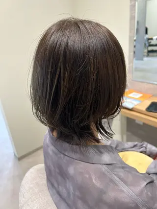 ミディアム 鏡原 実和のヘアスタイル