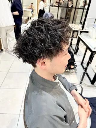 ショート パーマ メンズ 🦖鶴岡香純🦖 5/1から復帰しますのヘアスタイル