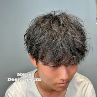 ミディアム カラー パーマ メンズ 二ヶ月綺麗なデザイン カット/星野六三四のヘアスタイル