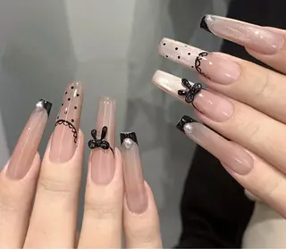 ネイル D-BEAUTY Nailsalonのネイルデザイン
