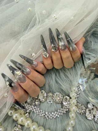 ネイル MADIA ___rinaのネイルデザイン