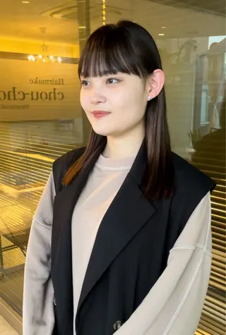セミロング 西山 瑞希のヘアスタイル
