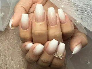 ネイル ToliyDeliy Nail Salonのネイルデザイン