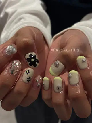 ネイル 早川 里奈のネイルデザイン